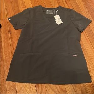 NWT Figs Bonsai Casma 3 Pocket Scrub Top Size Small